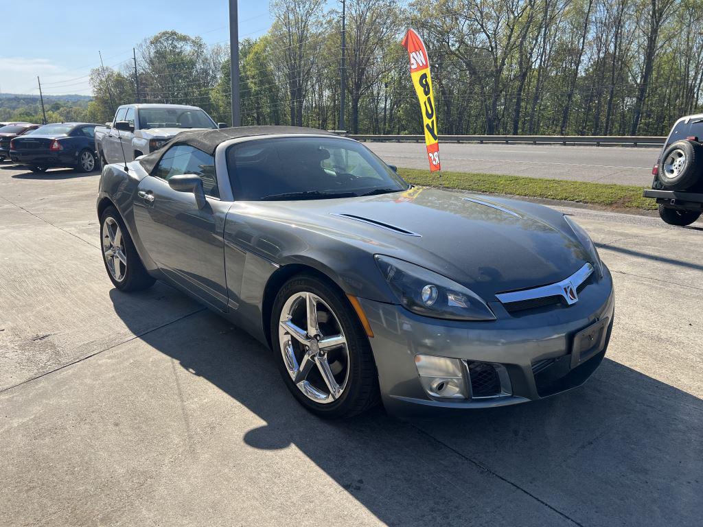 2007 Saturn Sky Red Line
