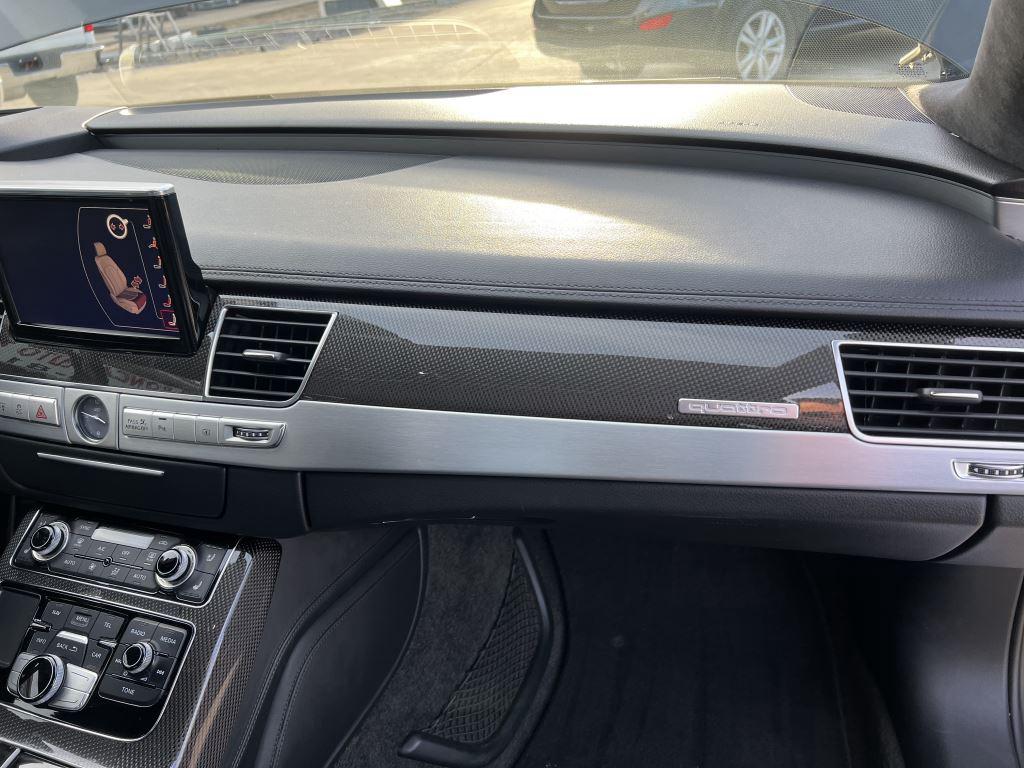 2016 Audi S8 Plus 4.0T Quattro photo 17