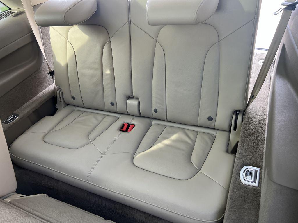 2012 Audi Q7 TDI Prestige photo 23