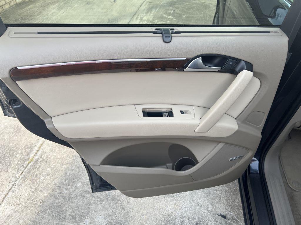 2012 Audi Q7 TDI Prestige photo 22
