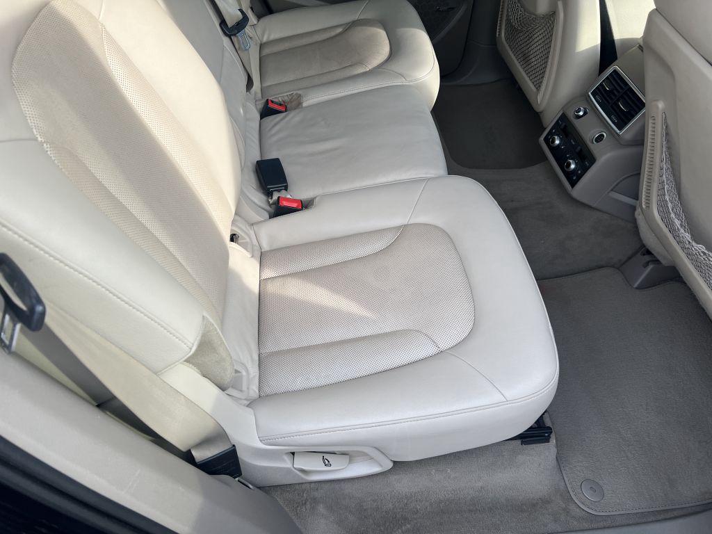 2012 Audi Q7 TDI Prestige photo 19