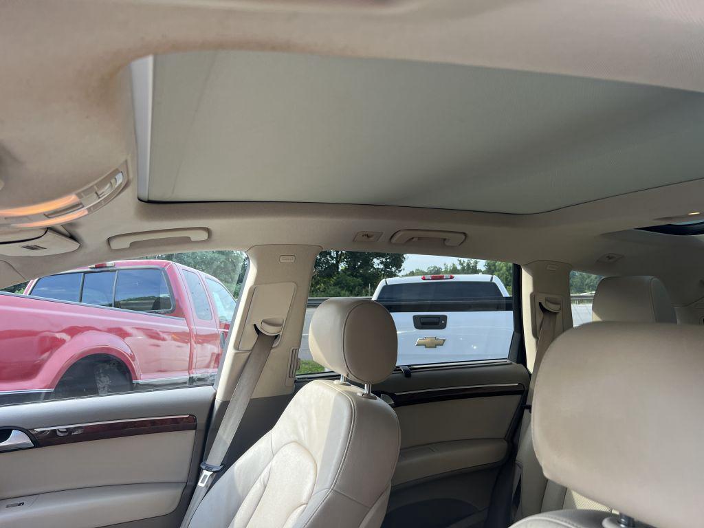 2012 Audi Q7 TDI Prestige photo 25
