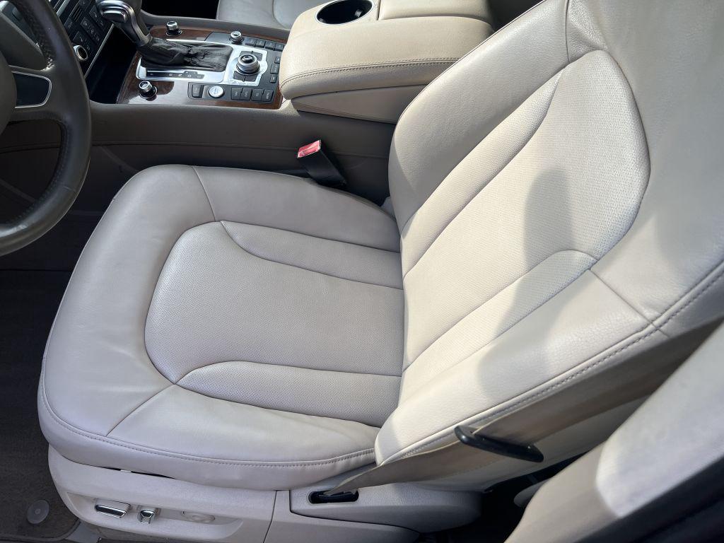 2012 Audi Q7 TDI Prestige photo 13