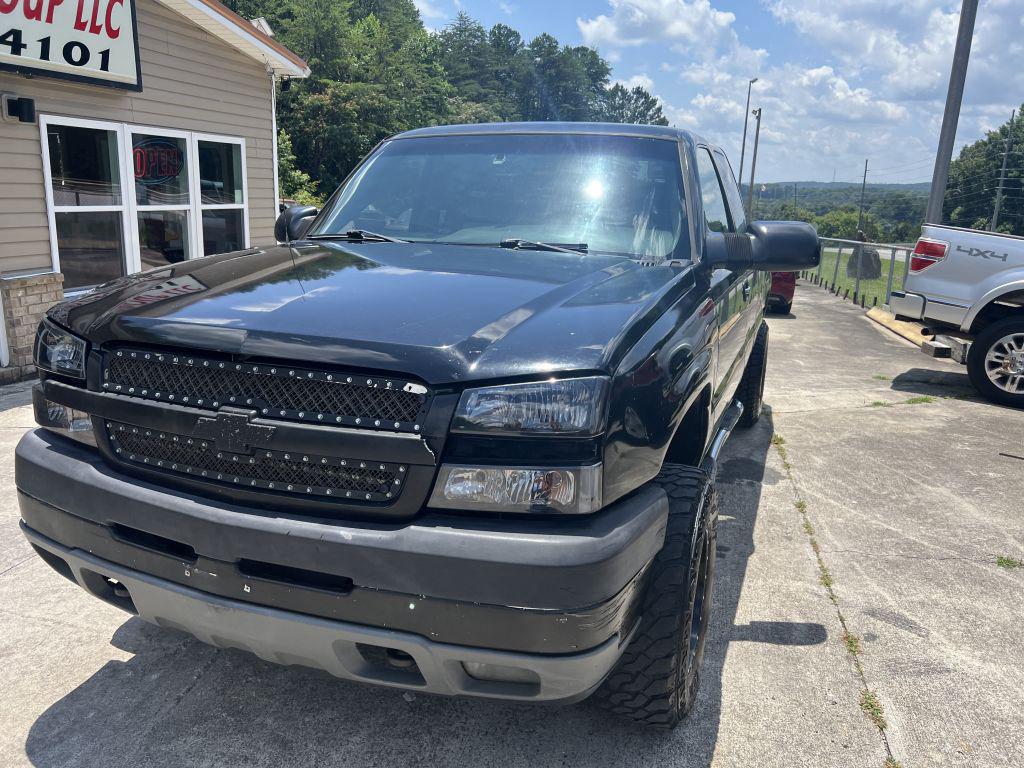 2004 Chevrolet Silverado 2500HD LT photo 2