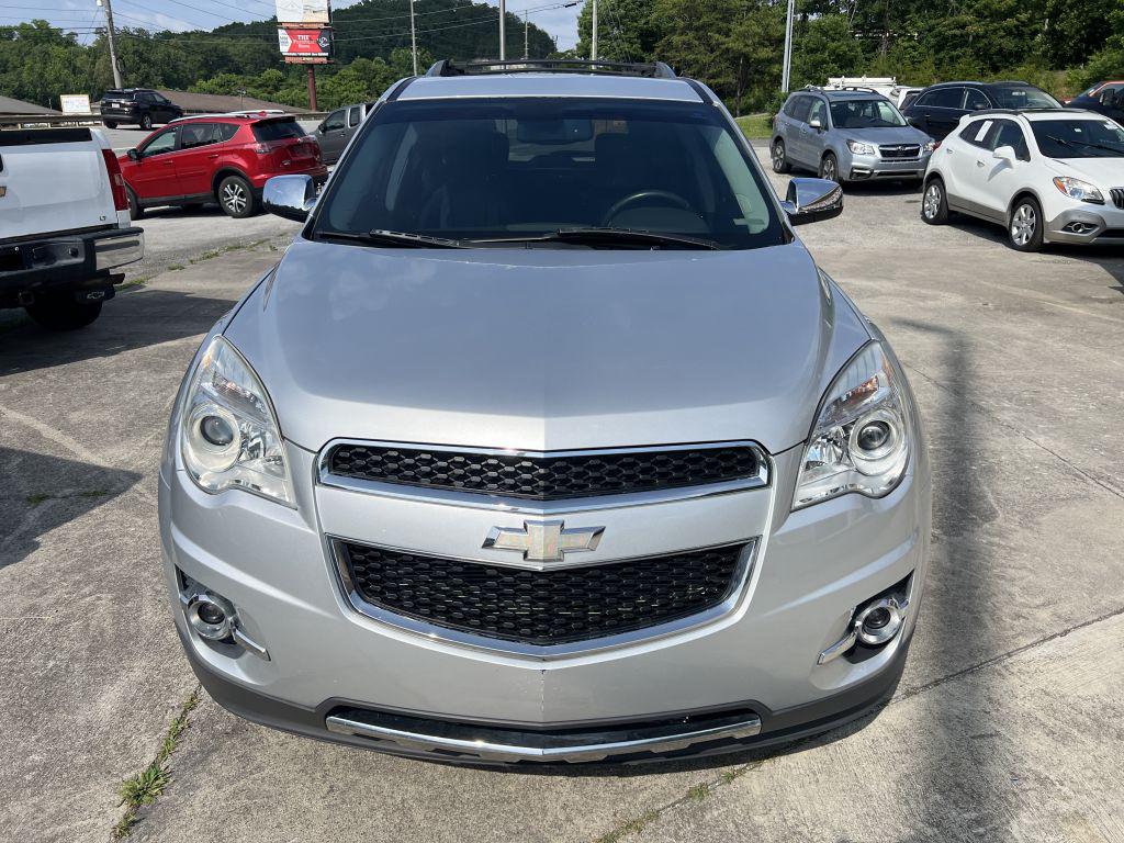 2010 Chevrolet Equinox LTZ photo 4