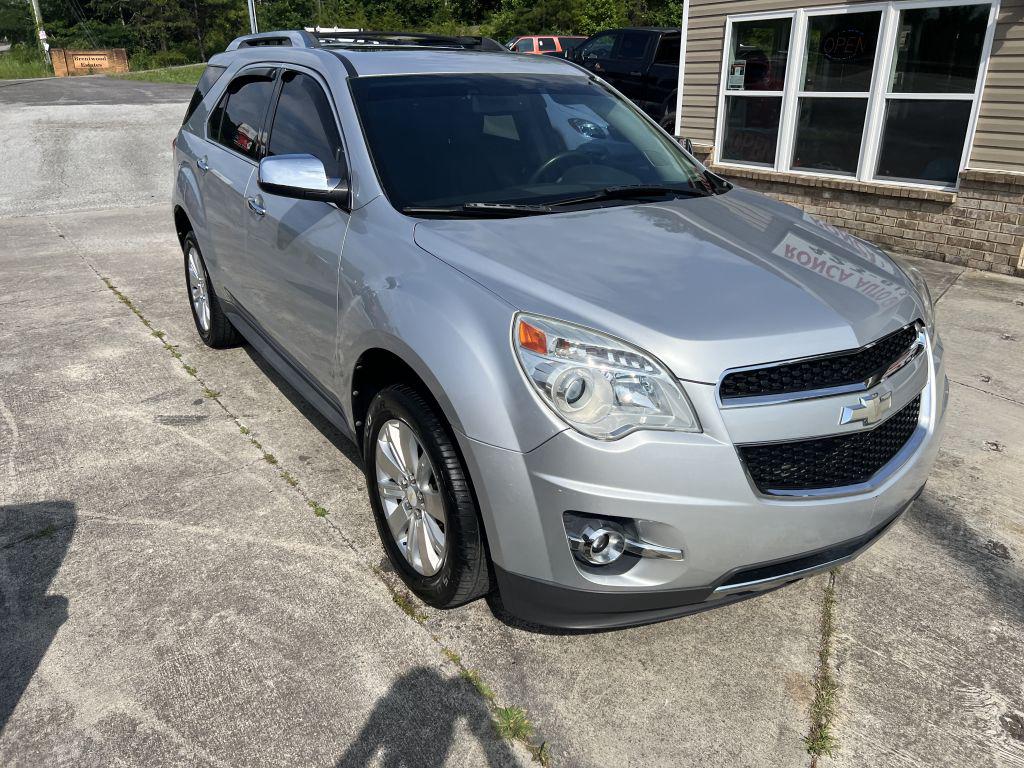 2010 Chevrolet Equinox LTZ photo 3