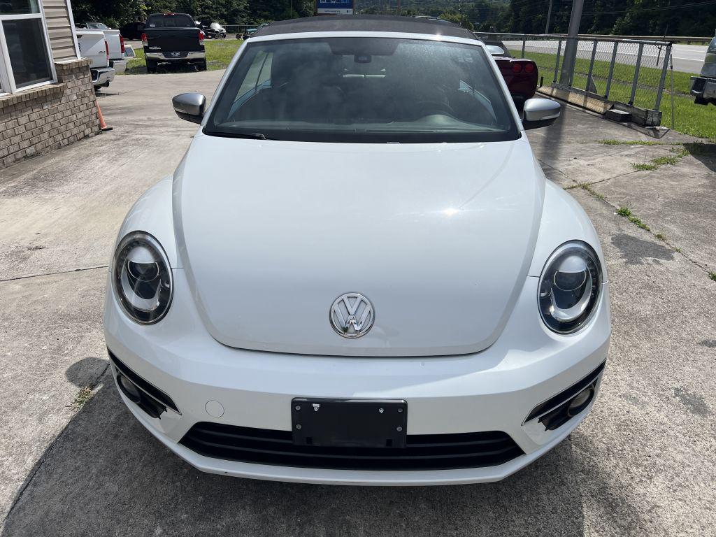 2014 Volkswagen Beetle TDI photo 4