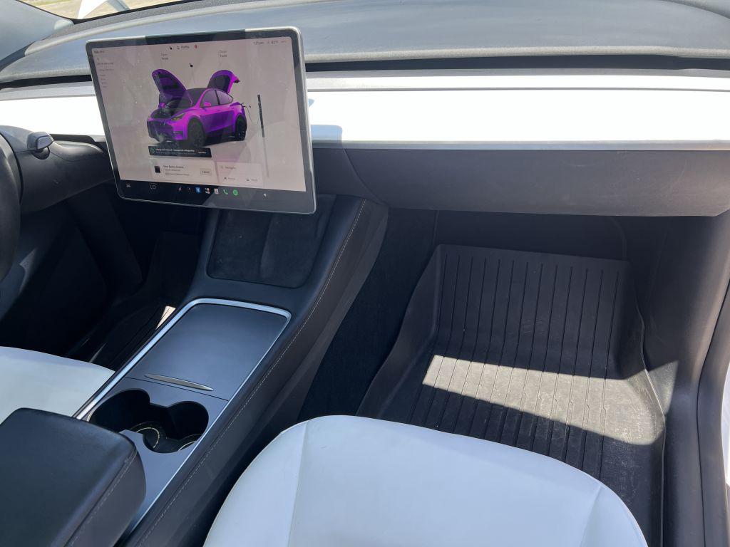 2022 Tesla Model Y Performance - Photo 17