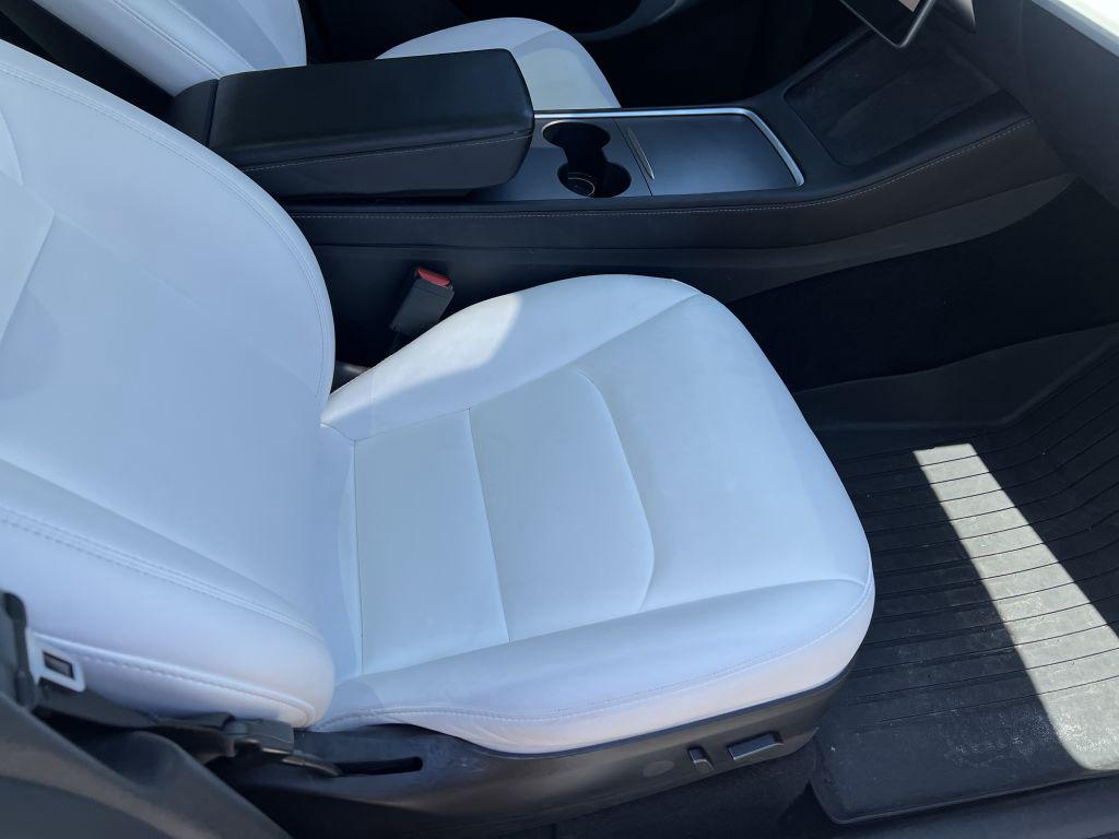2022 Tesla Model Y Performance - Photo 16